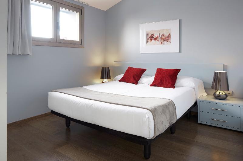 Hotel & Suites Arrizul Gros Σαν Σεμπαστιάν Εξωτερικό φωτογραφία