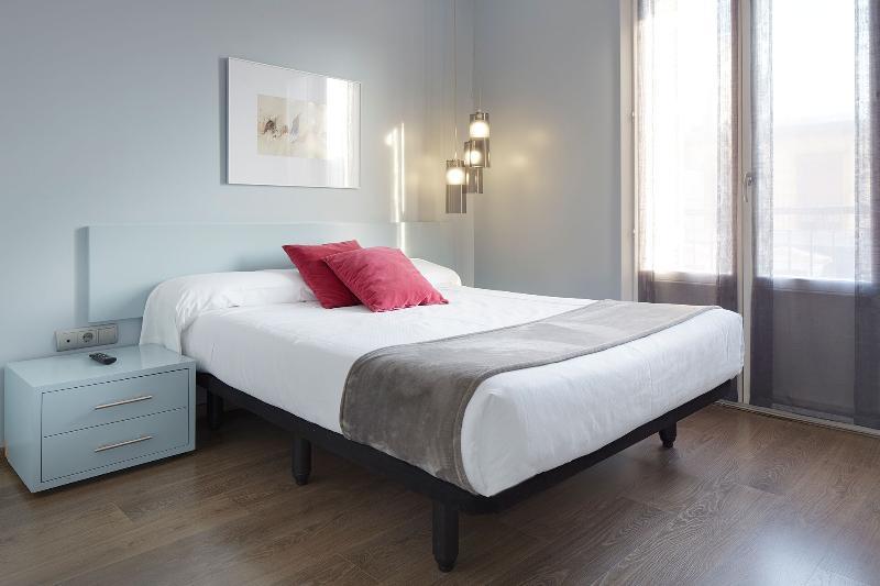 Hotel & Suites Arrizul Gros Σαν Σεμπαστιάν Εξωτερικό φωτογραφία
