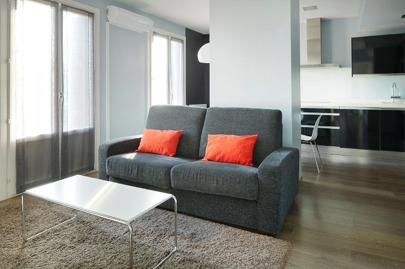 Hotel & Suites Arrizul Gros Σαν Σεμπαστιάν Εξωτερικό φωτογραφία