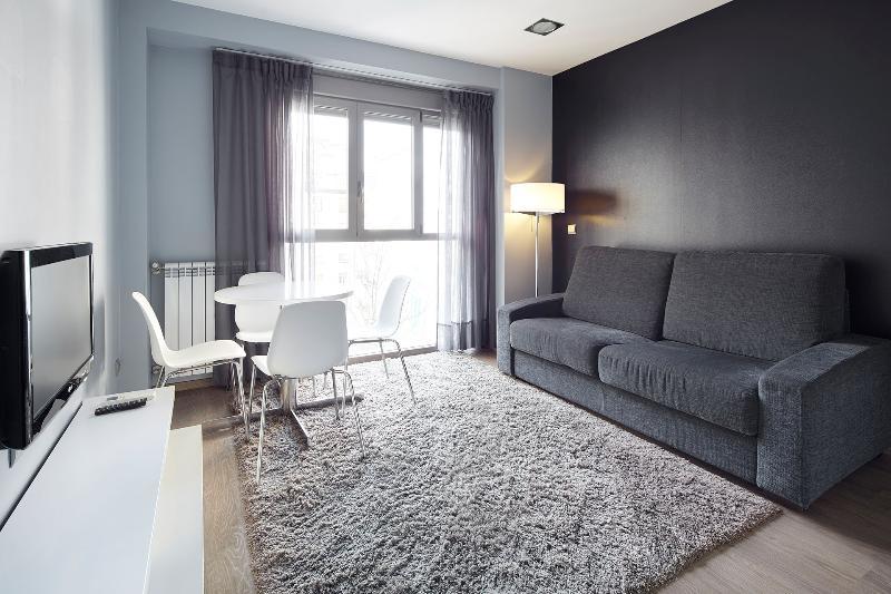 Hotel & Suites Arrizul Gros Σαν Σεμπαστιάν Εξωτερικό φωτογραφία